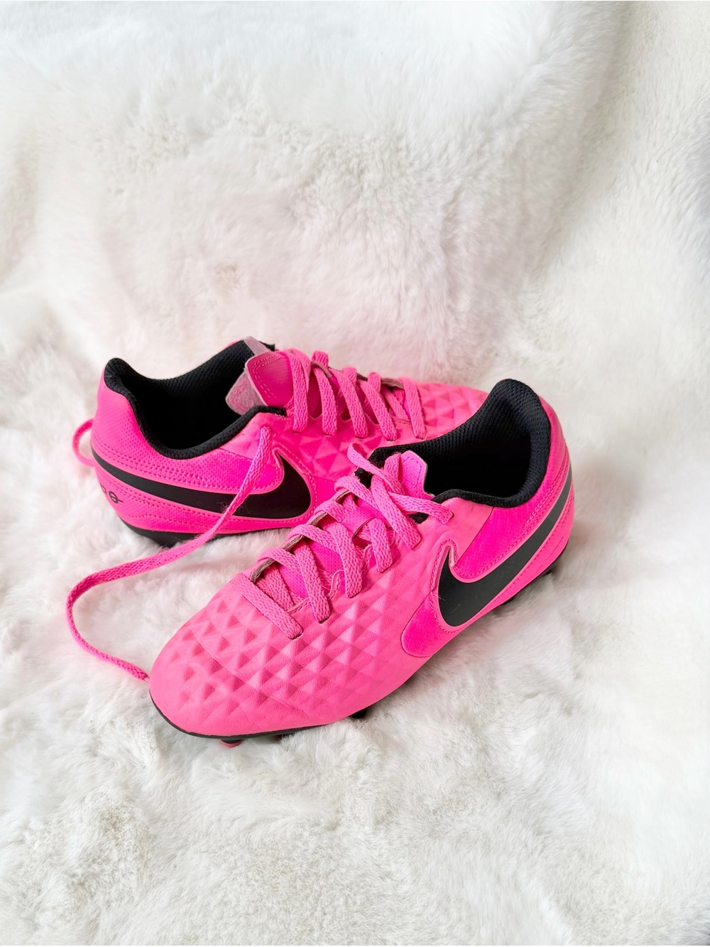 Great Condition Nike Tiempo legend 8 Hot Pink Soccer Cleats with Black Swoosh